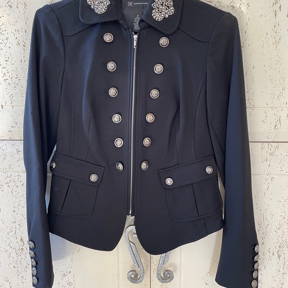 Jacket - Picture 2 of 2